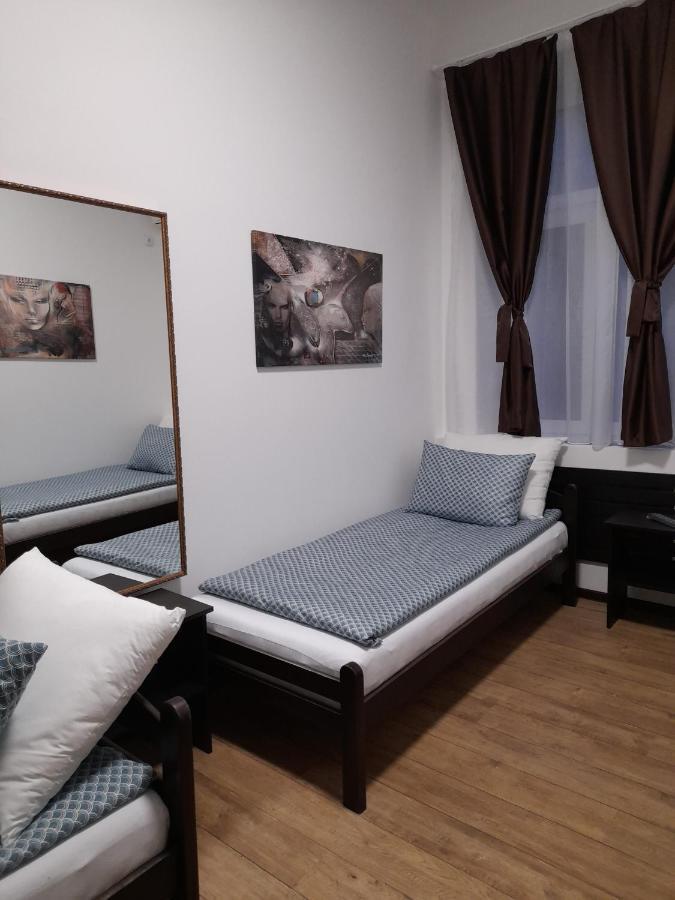 Apartment Artistika Belgrado Esterno foto